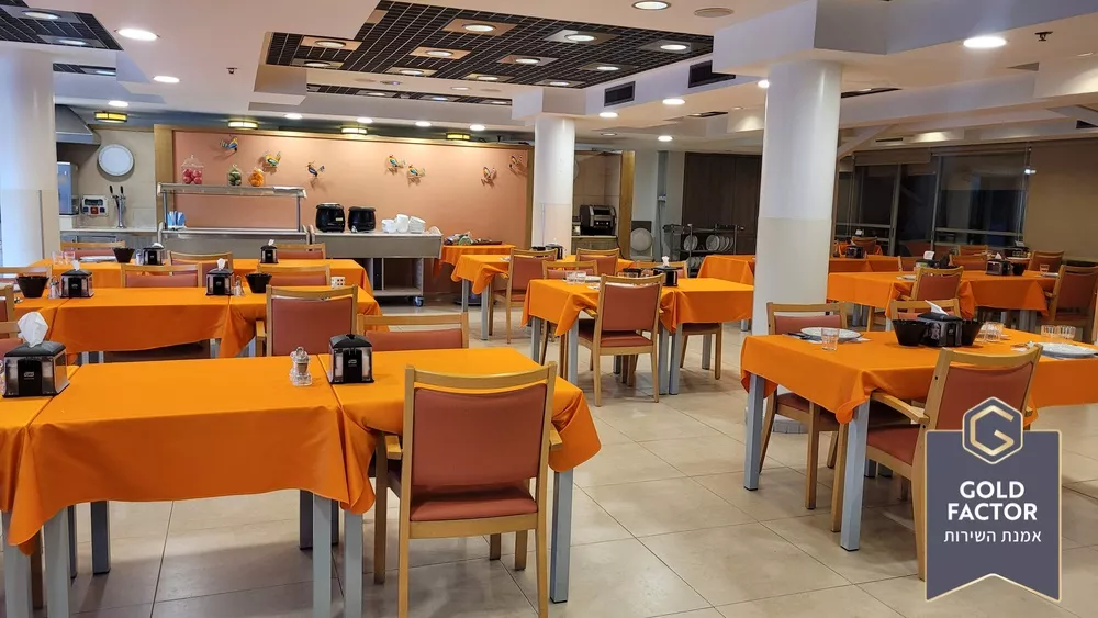 בית אבות ברמת גן בסטנדרט Lux care